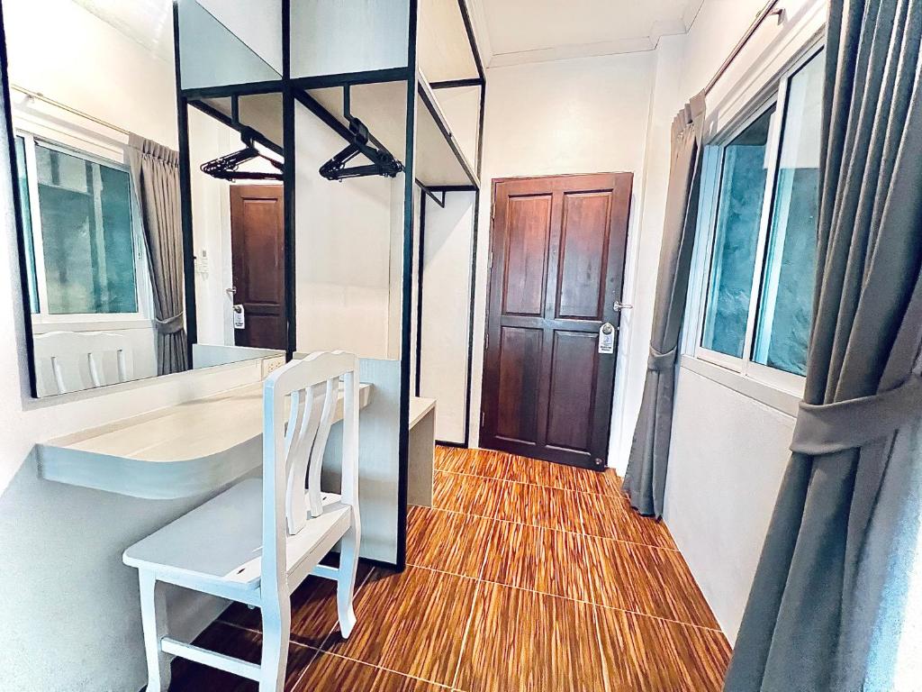 88 House Patong - Resim 15