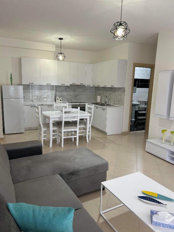 Odeon Residence Vlore Apartment Inge