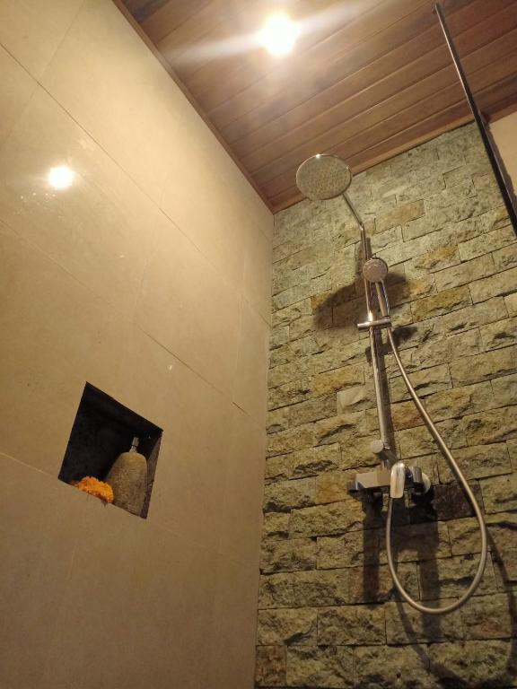 Koupelna v ubytování Kasapa Inn