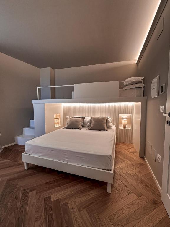 B&B Palazzo Bruni - Dimora di Mare - Triple Room With Balcony