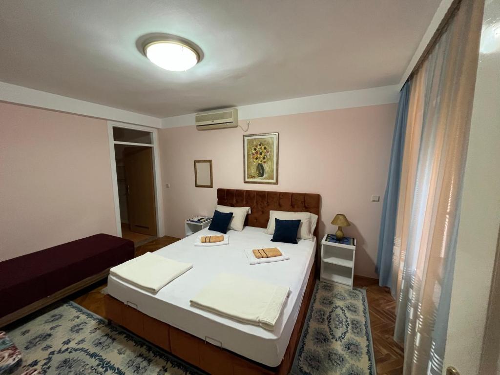 Postel nebo postele na pokoji v ubytování Hostel Dino