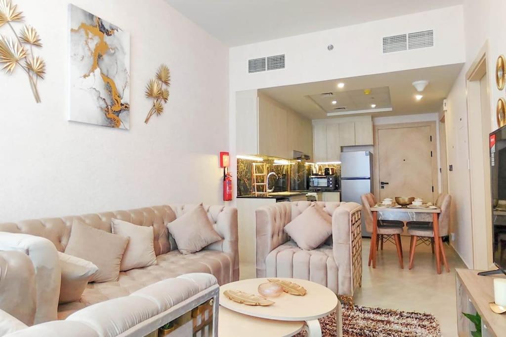 Special 1BHK, Pool View,