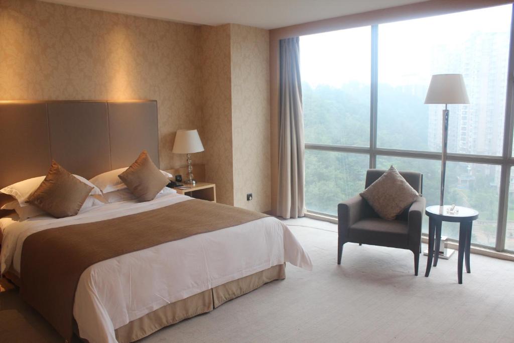 Letto o letti in una camera di Wudang International Hotel