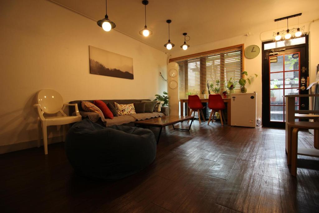 Posezení v ubytování Bunk Guesthouse Hongdae