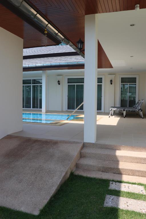 Bazén v ubytování Hua Hin, Pool Villa, Nice Breeze 7 nebo v jeho okolí