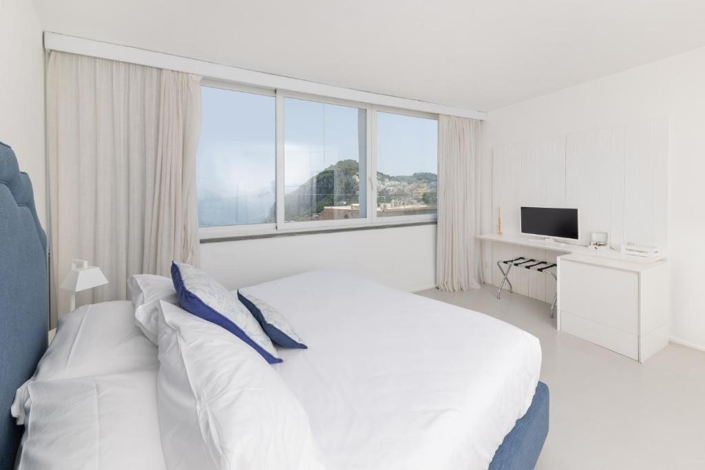 Villa La Pergola Capri - 4