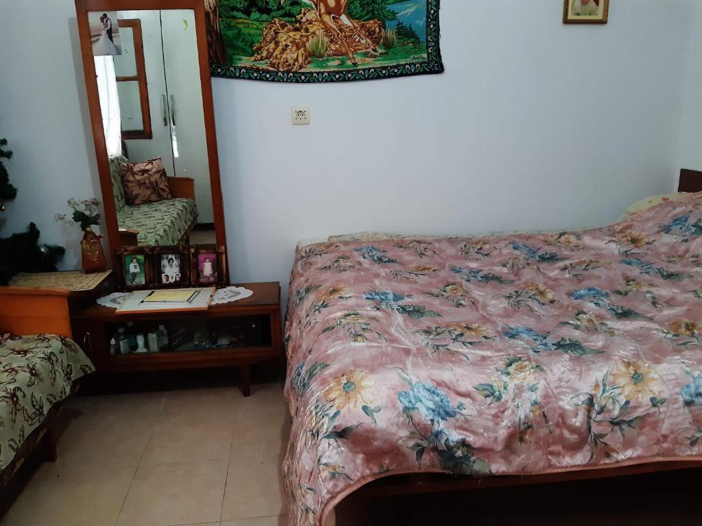 Jorgos Villa - Imazhi 6
