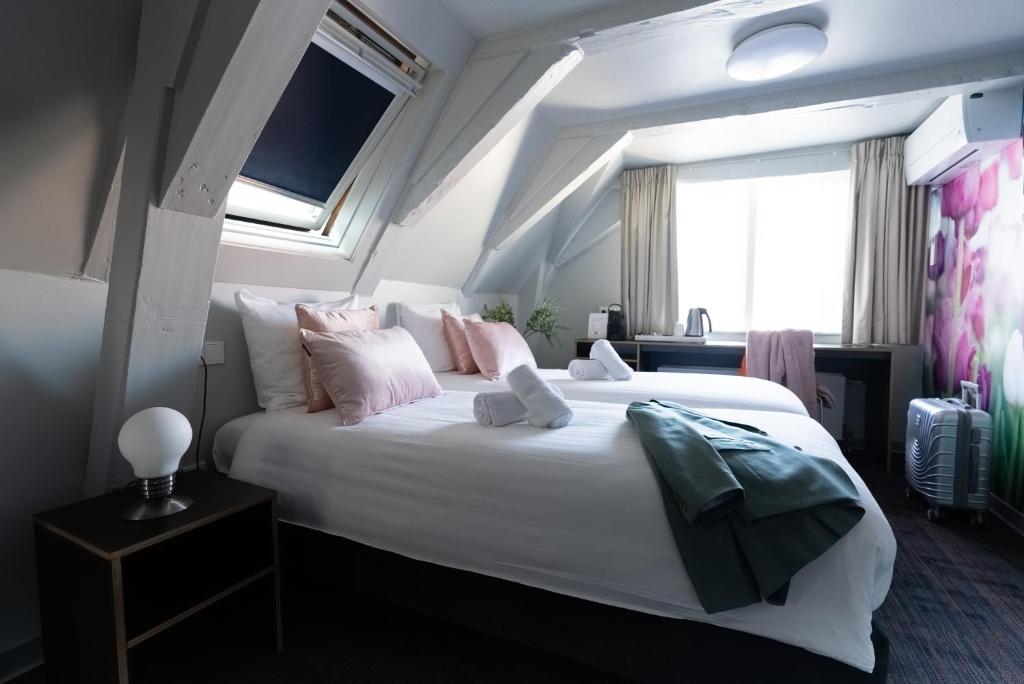 Multatuli Hotel - Resim 27