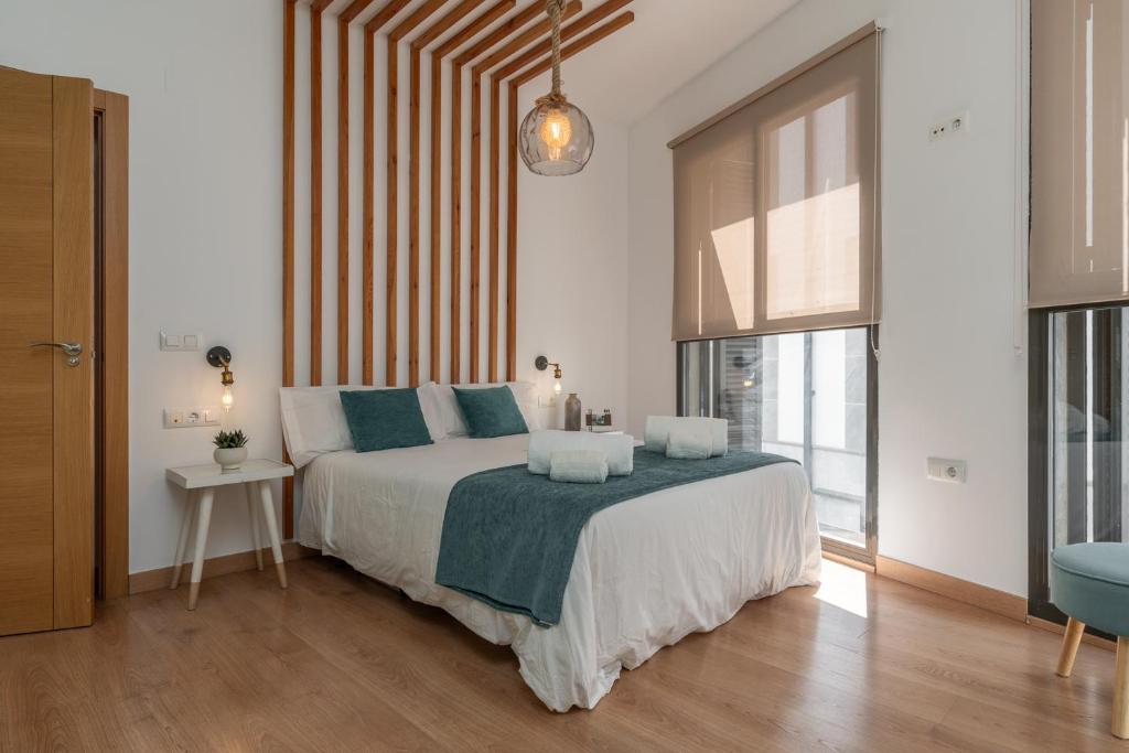 tuGuest Postigo I Catedral Apartment - Free parking