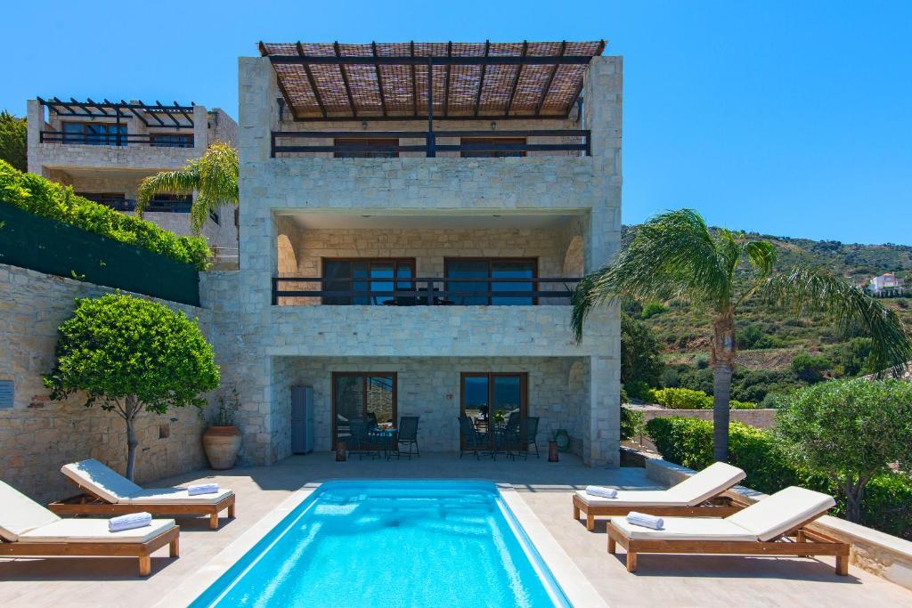 Gallery image of Luxury Villa Pantheon in Agia Pelagia