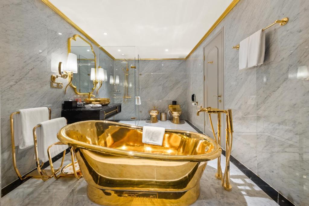 Phòng Golden Executive 2 Giường Đơn