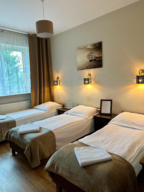 Hotelik Korona - Triple Room