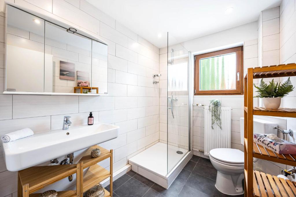 Koupelna v ubytování Casa Tortuga - Ruhige 3 Zimmer Wohnung in Hüttenfeld