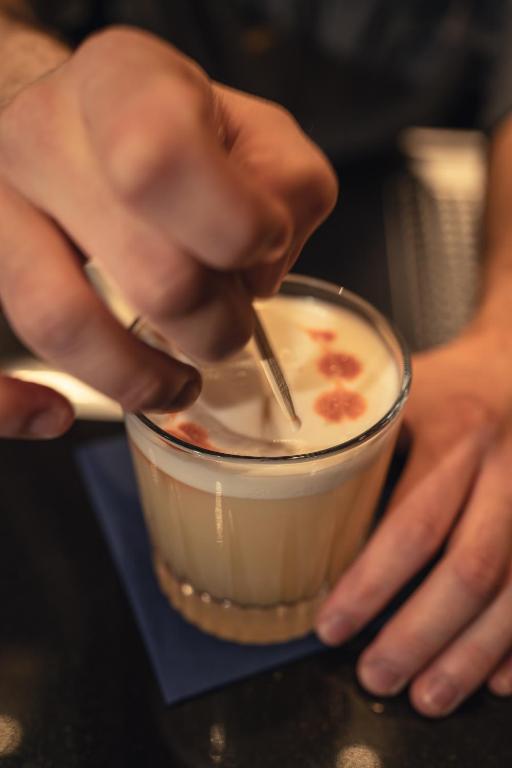 voco Dusseldorf Seestern by IHG - Resim 22