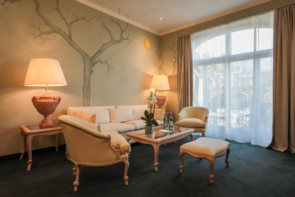 Grand Hotel Villa Castagnola - Resim 8