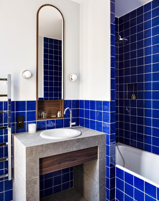 New Hotel Le Quai - Vieux Port - Resim 43