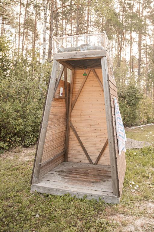 Fotografie z fotogalerie ubytování A cozy treehouse for two v destinaci Orissaare