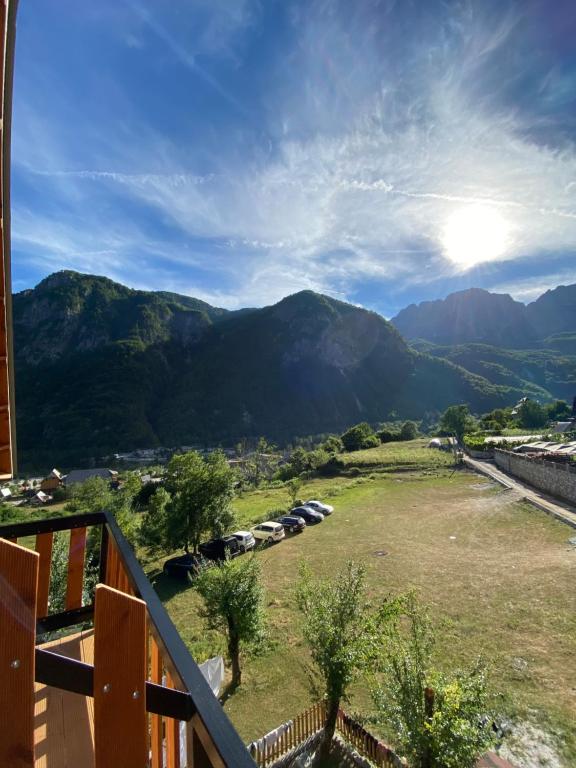 Gegest Hotel - Image 11