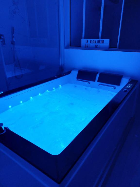 love room white - les delices rooms - One-Bedroom Apartment