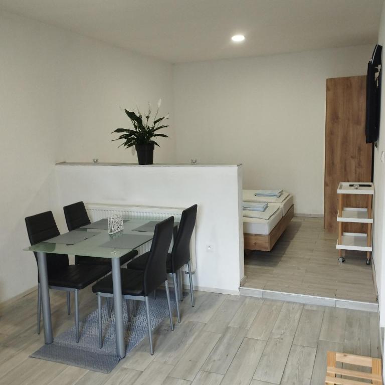 Fotografie z fotogalerie ubytování Apartmány 77 v Veľkém Mederu
