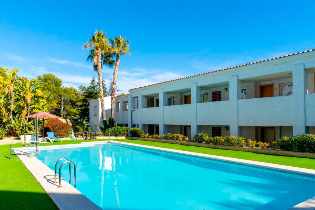 Apartahoteles RESIDENCIA MONTEBELLO en La Nucía, Comunidad Valenciana