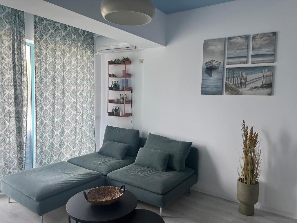 Afewlikethis - Apartament prima linie la mare