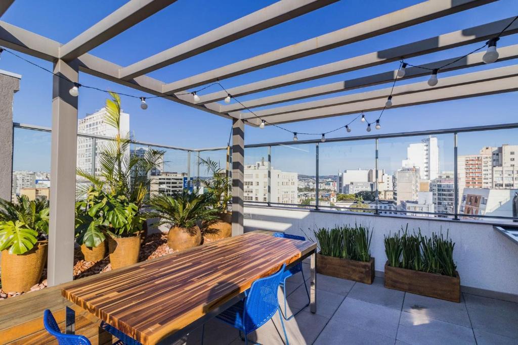 Uma varanda ou terraço em Town.Co Housi by My Way