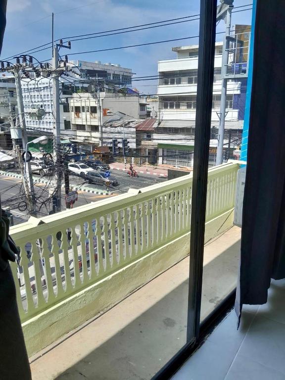 Balkón nebo terasa v ubytování GO INN HuaHin โกอินน์ หัวหิน