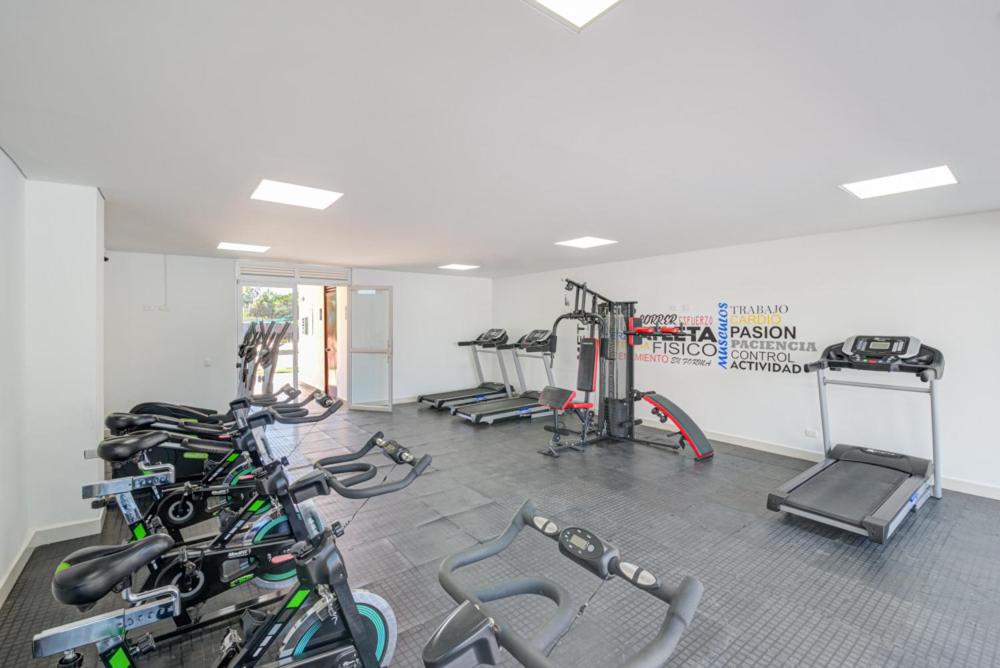 Fitness centrum a/nebo fitness zařízení v ubytování Apartamento en Peña Azul "La Aldea" Ricaurte, Cundinamarca