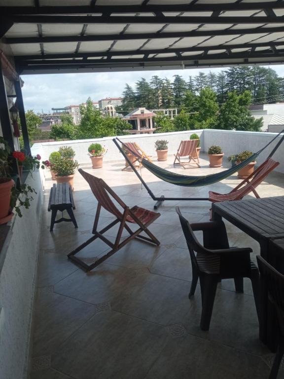 Balkón nebo terasa v ubytování White Hotel Guesthouse
