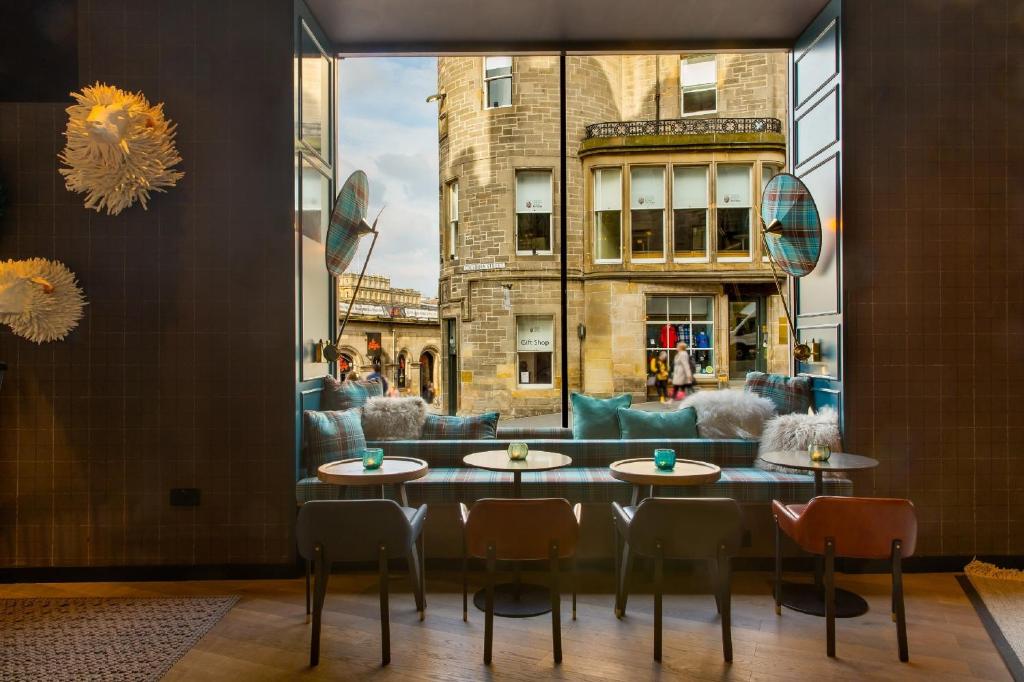 Motel One Edinburgh-Royal - Resim 5