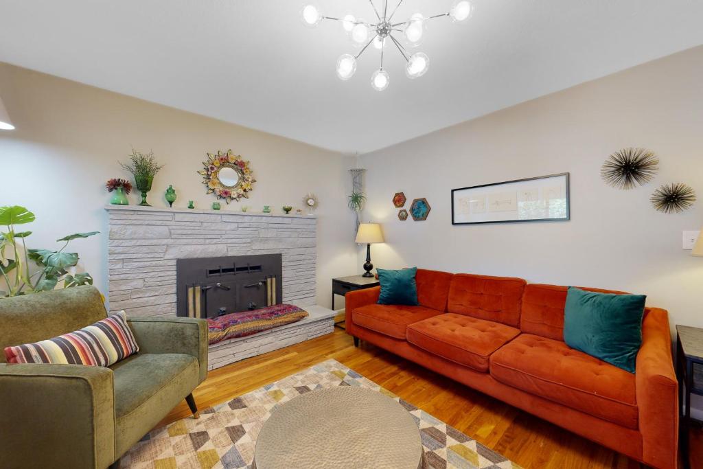 Artsy Bench Abode, Boise (updated prices 2024)