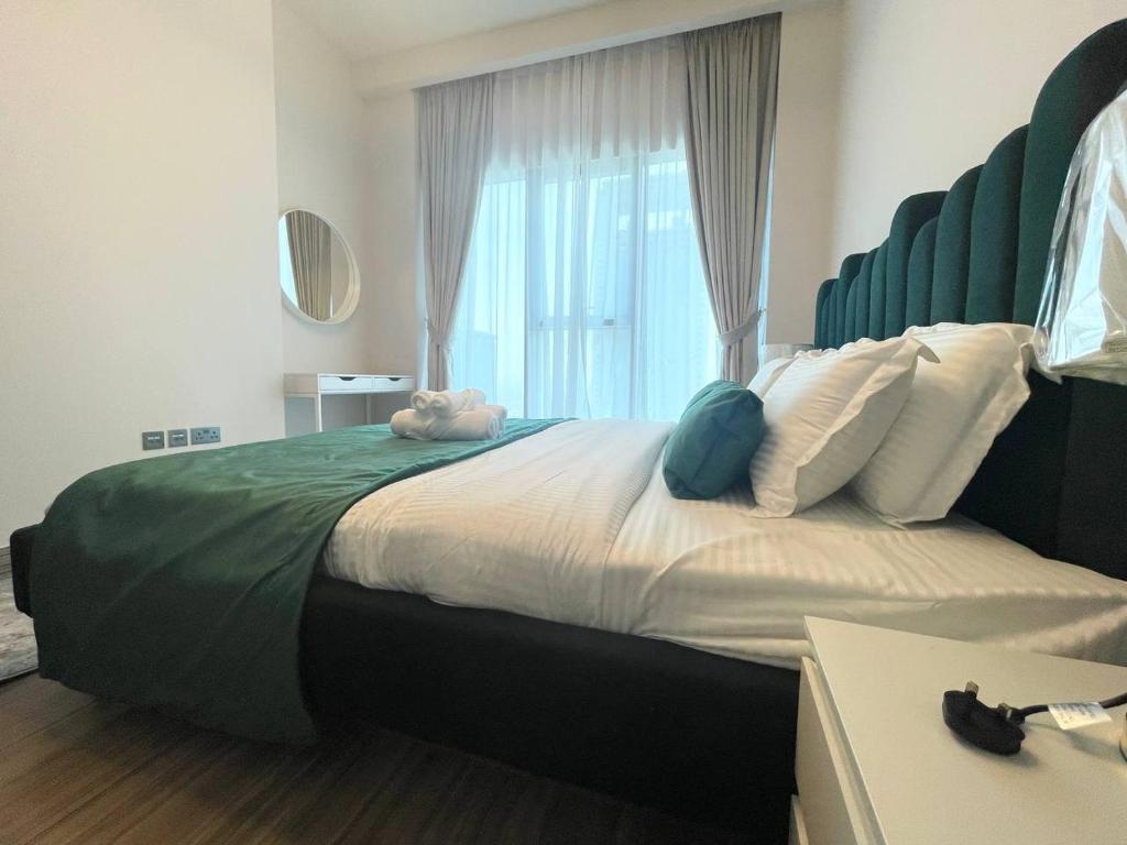Fotografie z fotogalerie ubytování Brand New 1 Bedroom in Luxury MBL Residence in JLT v Dubaji