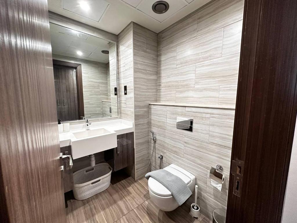 Fotografie z fotogalerie ubytování Brand New 1 Bedroom in Luxury MBL Residence in JLT v Dubaji