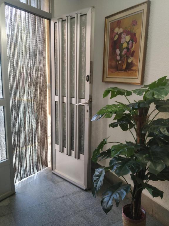 CASA TURISTICA LA PARRA - Three-Bedroom House