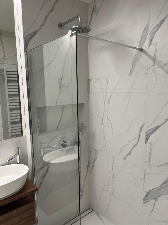 Warsaw Home Suites - 15