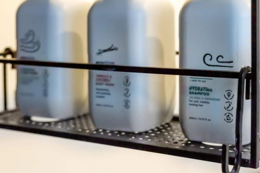 Downtown Delight 2 Bed 1 Bath - Single Garage - Resim 33