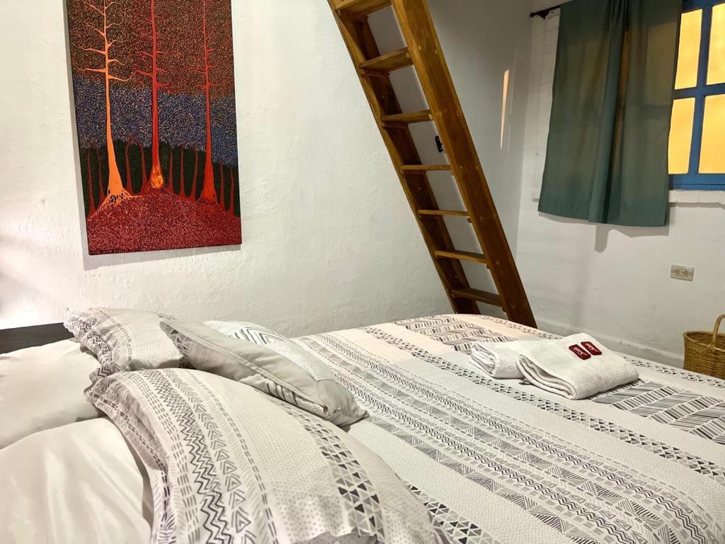 Voodi või voodid majutusasutuse Hostel Once Once toas