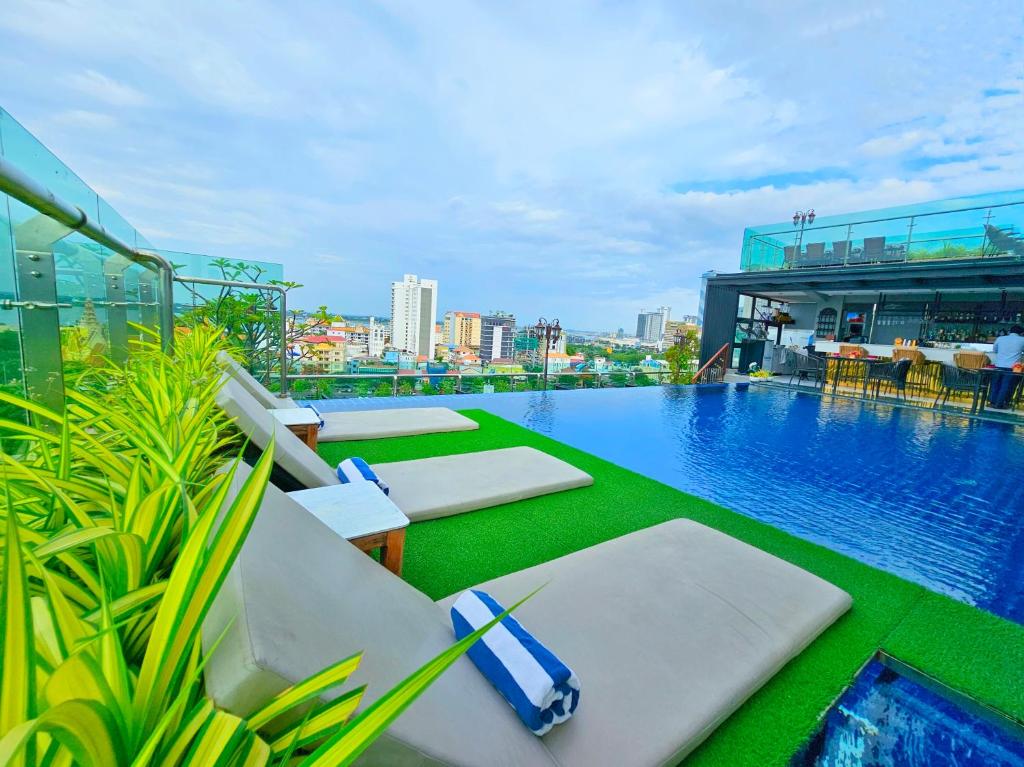 Le Botum Hotelの敷地内または近くにあるプール