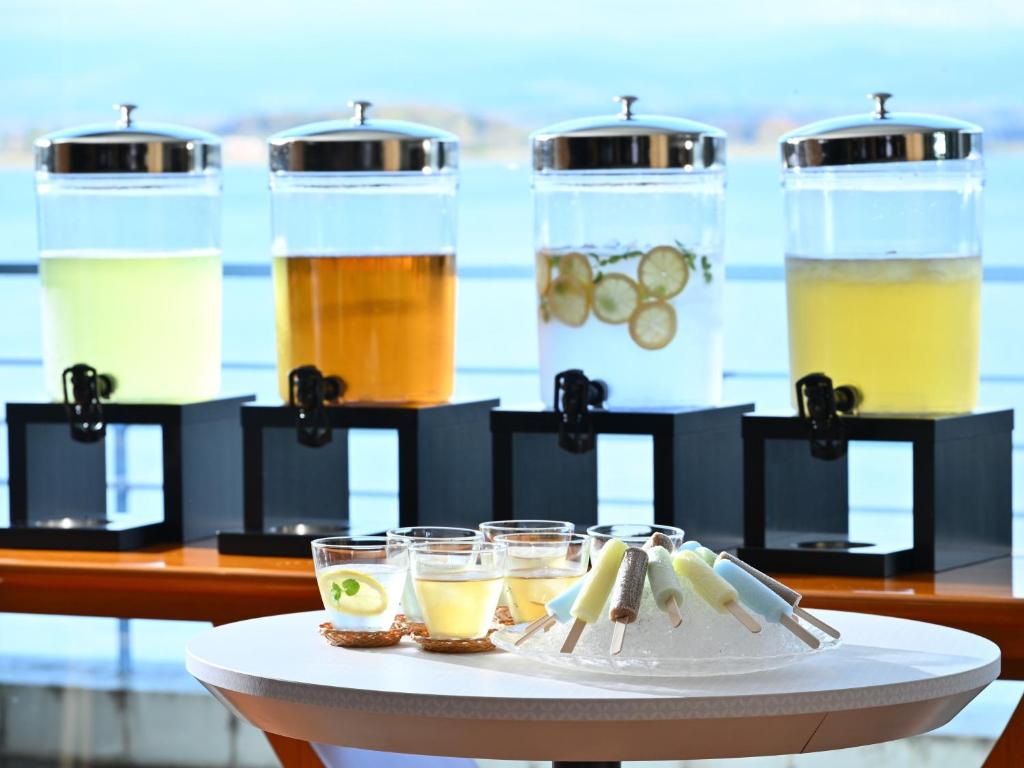 Nápoje v ubytování APA Hotel & Resort Kaga Katayamazu Onsen Kasuikyo