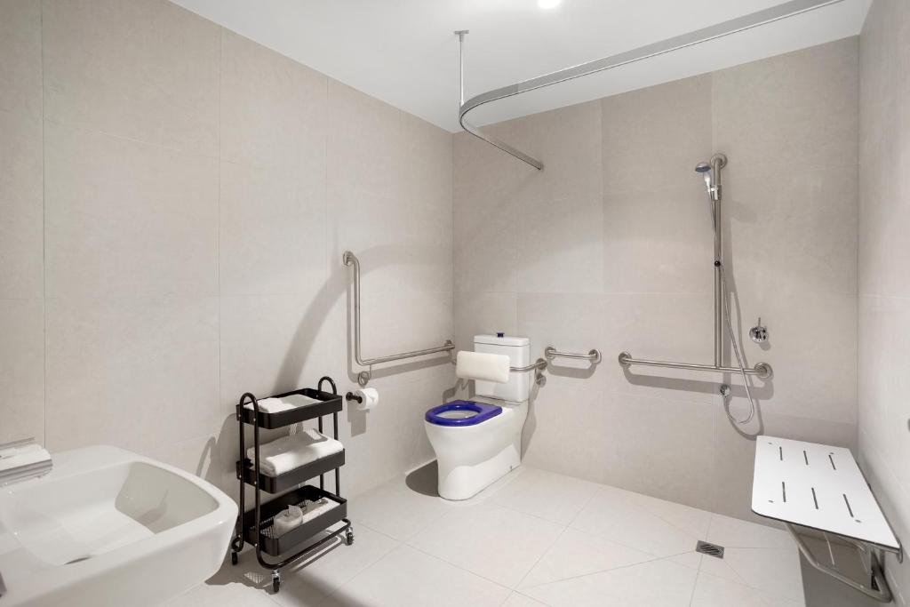 Quest Collingwood - Resim 24