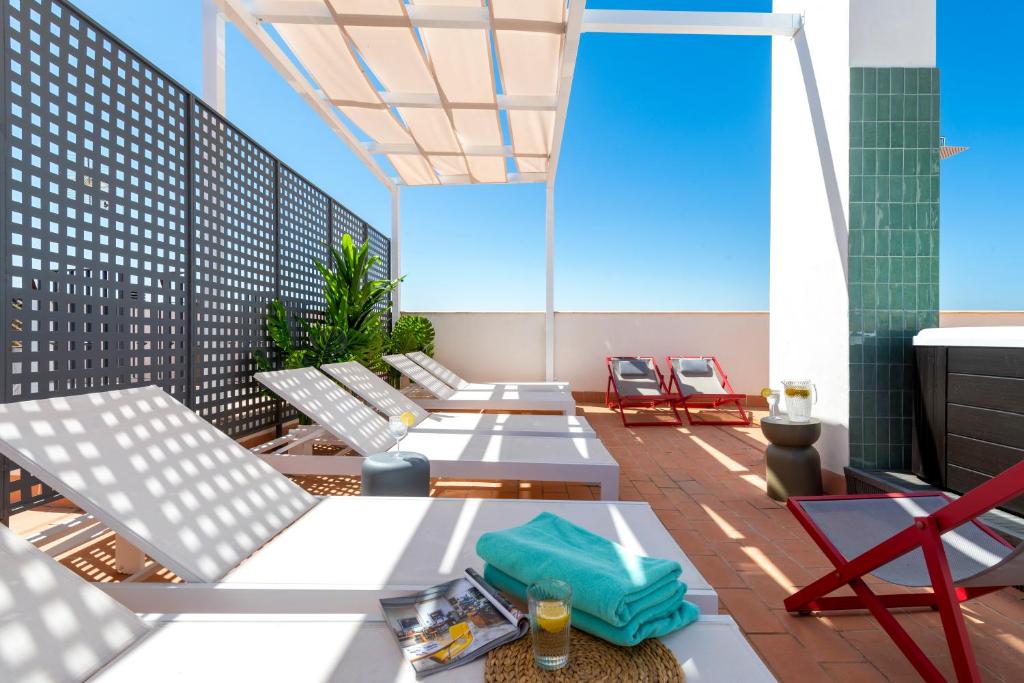 Magno Apartments San Gil - Shared Jacuzzi - 4