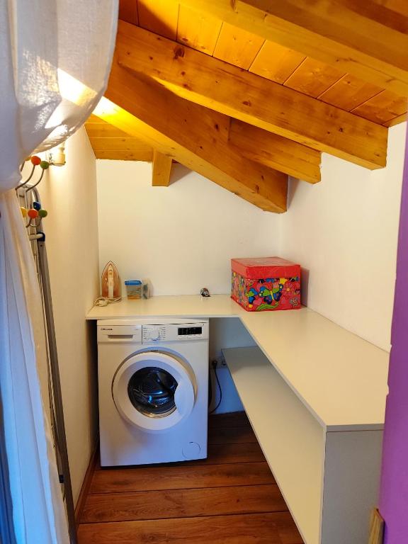 Fotografia z galérie ubytovania Tranquila casita de invitados en Vigo con chimenea v destinácii Vigo