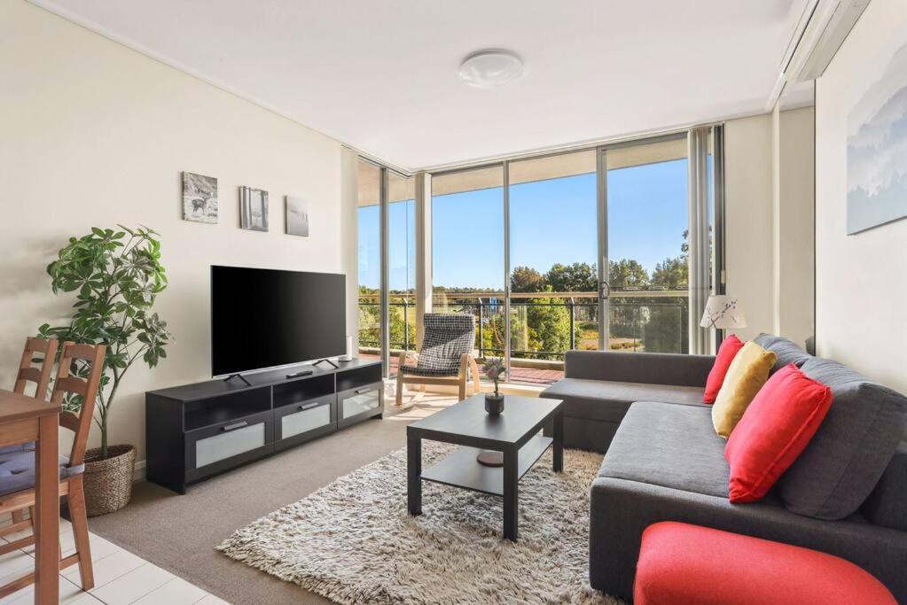 Homebush l Resort Style Two Bedroom Apartment, Sydney (updated prices 2024)