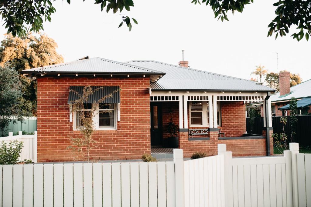 The Settler Boutique cottage, Dubbo Updated 2023 Prices