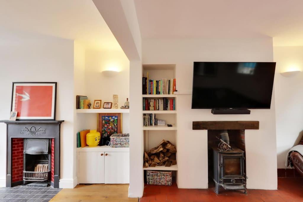 Holiday home Family home by Chester, UK - Booking.com