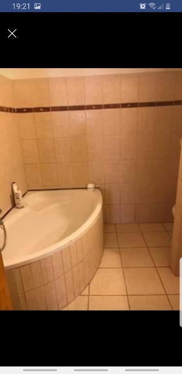Koupelna v ubytování Patak apartman