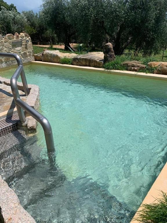 Piscina di Agriturismo La Fontanella & Glamping o nelle vicinanze