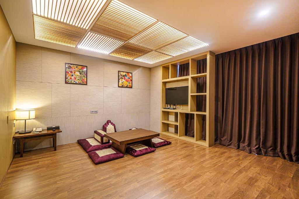 Posezení v ubytování Gloucester Hotel Incheon
