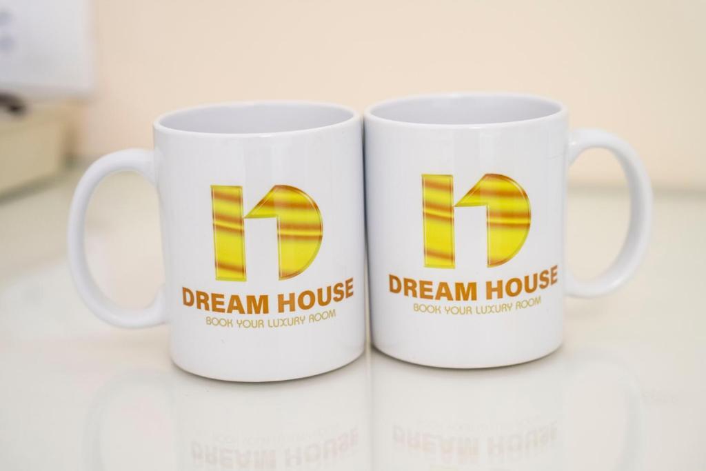 Dream House - 4